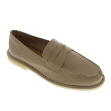 Women’s Loafers by Claudia Rossi