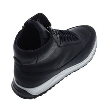 HT Sneakers