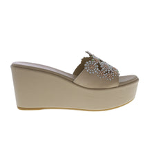 Medium Wedge