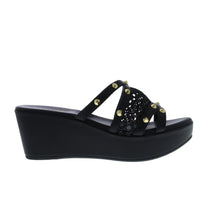 Low Wedge