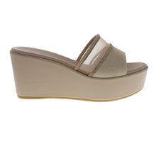 Medium Wedge