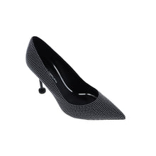 Women’s Pump by Mario Cerutti