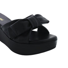 Low Wedge