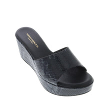 Low Wedge