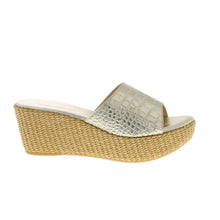 Low Wedge