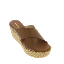 Medium Wedge