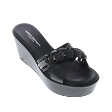 Medium Wedge