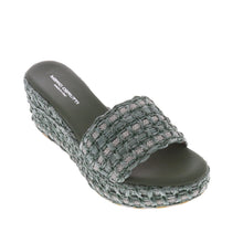 Low Wedge