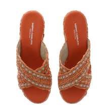 Medium Wedge