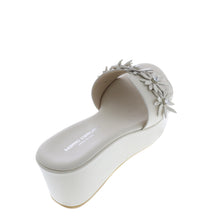 Low Wedge